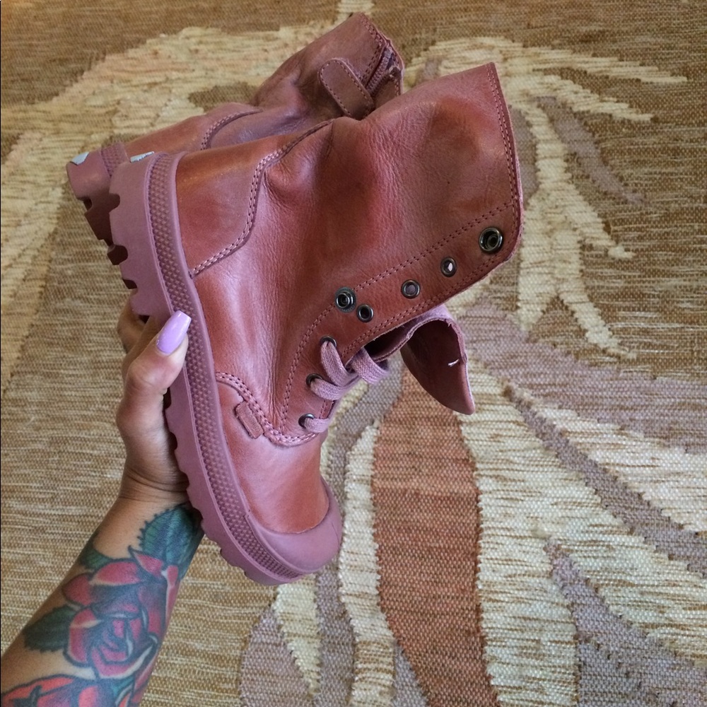 ʚ Kid’s Pink Leather Palladium Zip Up Boots ʚ NWOT